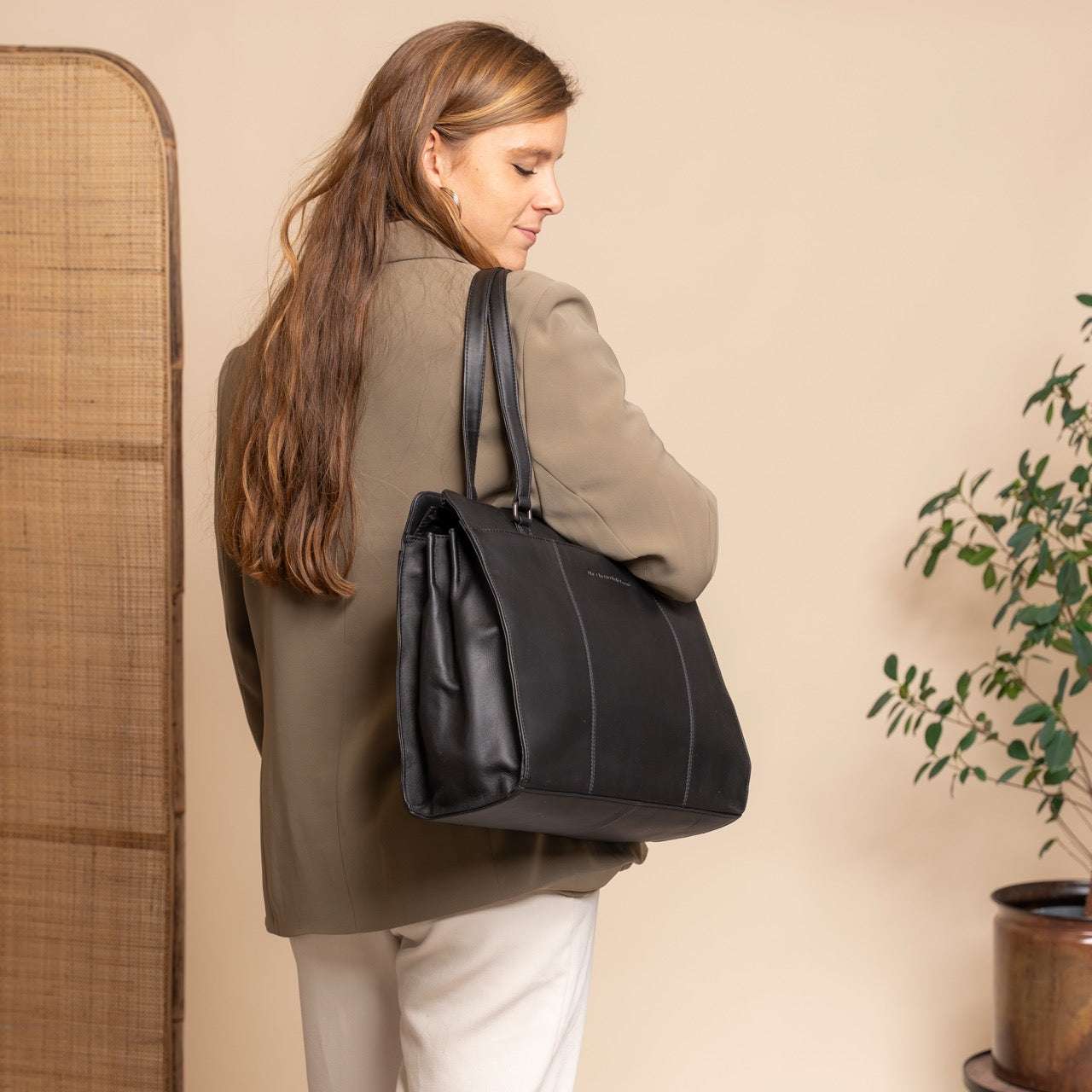 Leather Shopper Black Fidenza